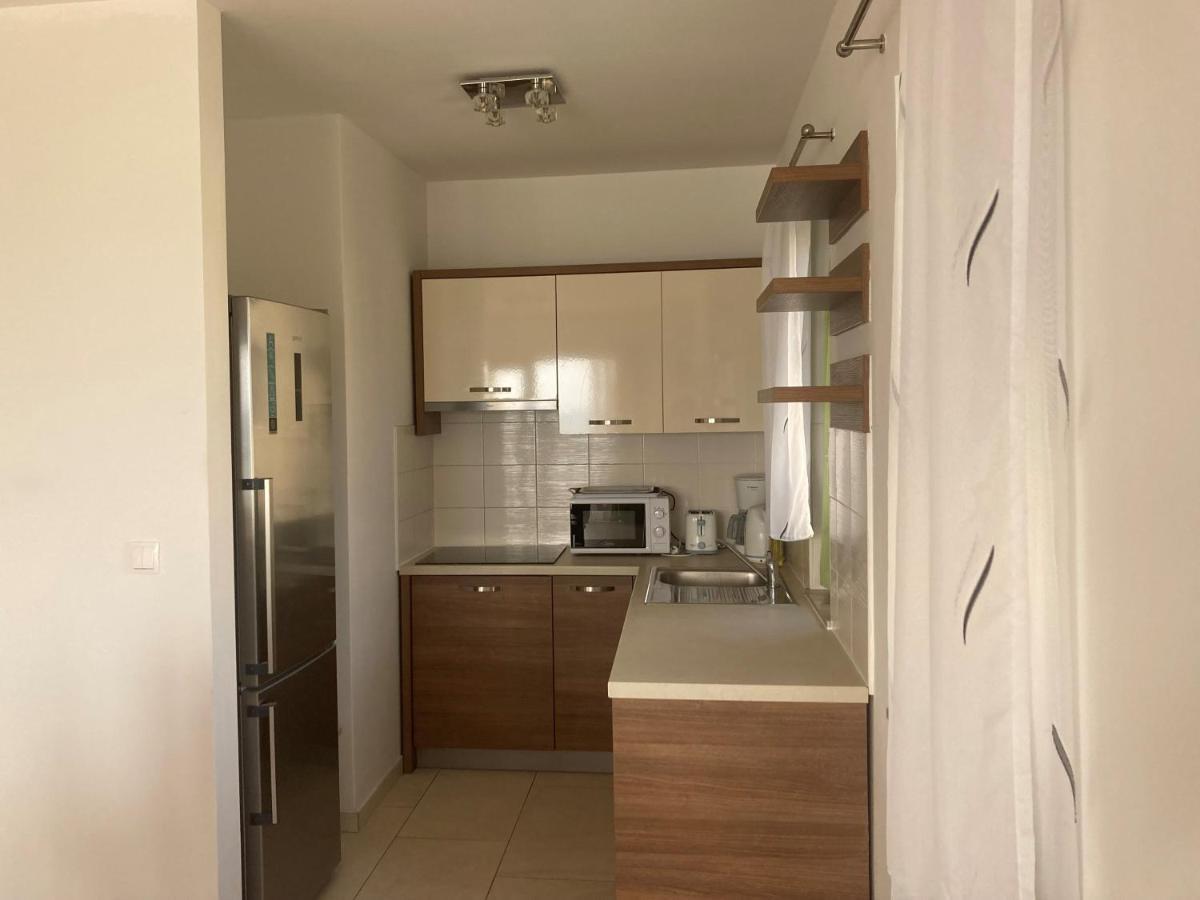 Elena Apartment *