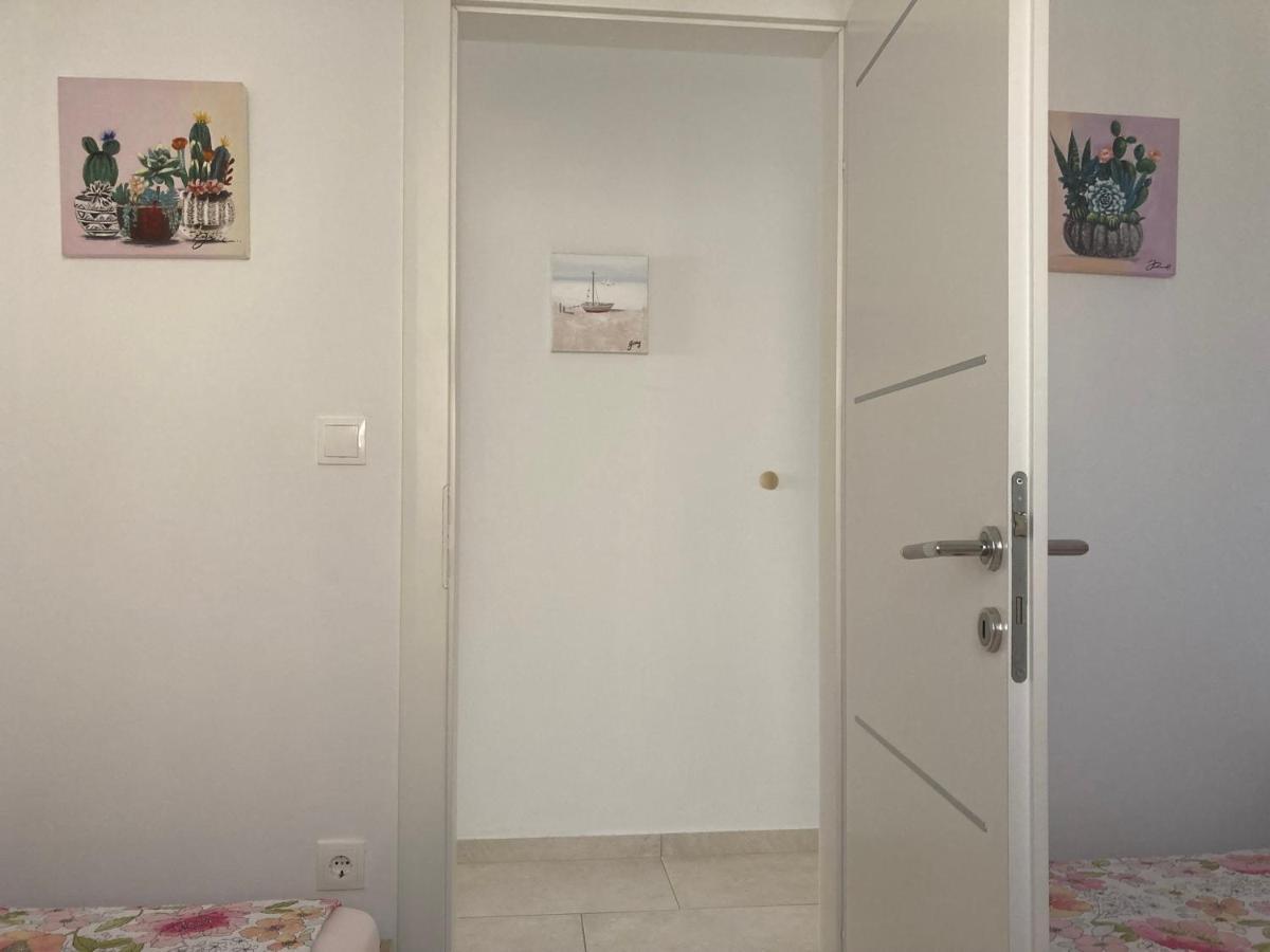 Elena Apartment